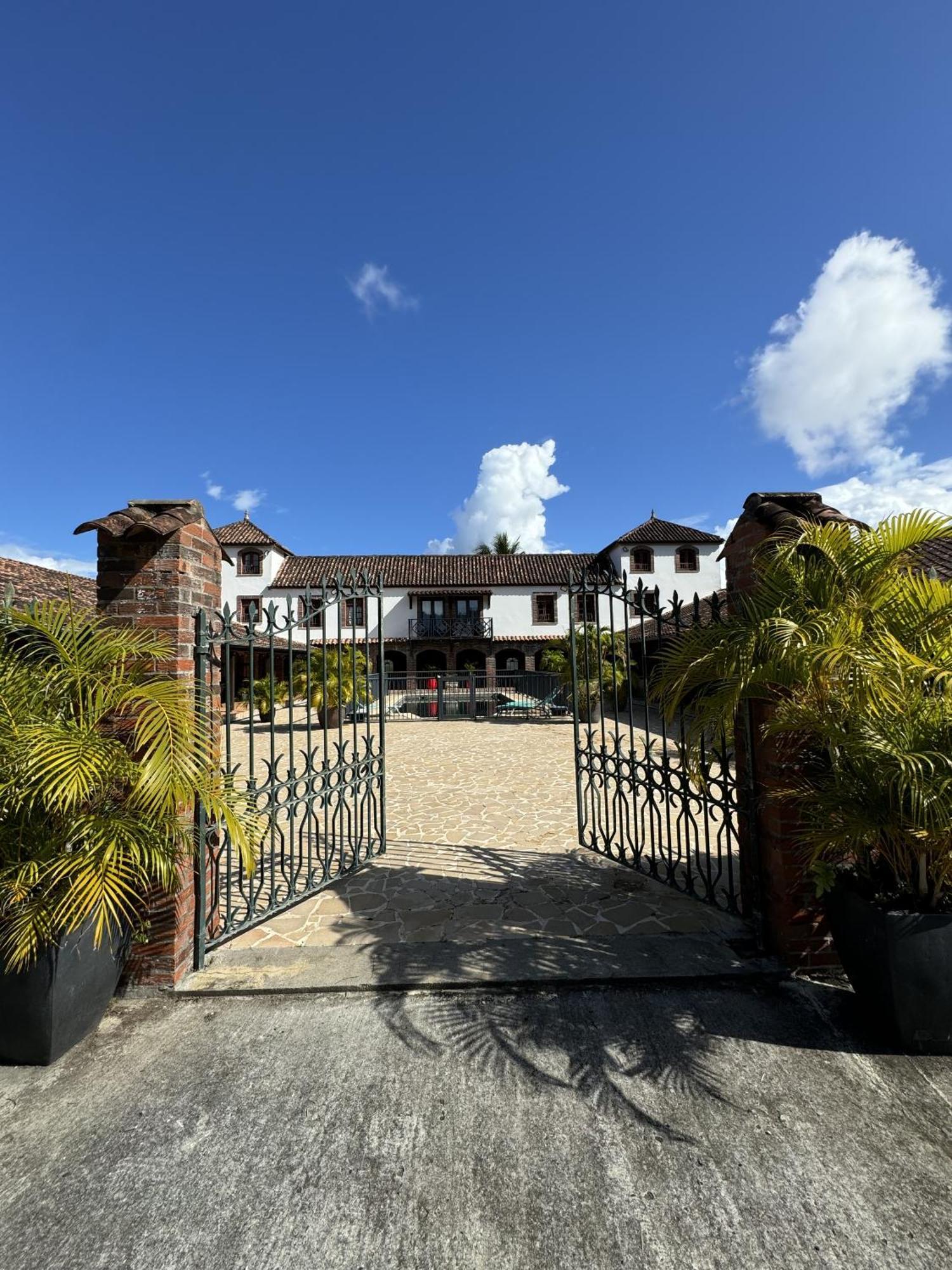 Domaine Du Chateau Ле-Труа-Іле Екстер'єр фото